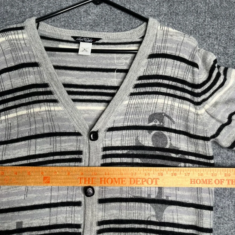 Artful Dodger Mens Grey Striped 100% Wool V-Neck Button Front Cardigan Sweater L